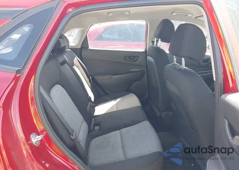 2021 Hyundai Kona Se z USA, uszkodzony, nr VIN KM8K1CAA1MU653199